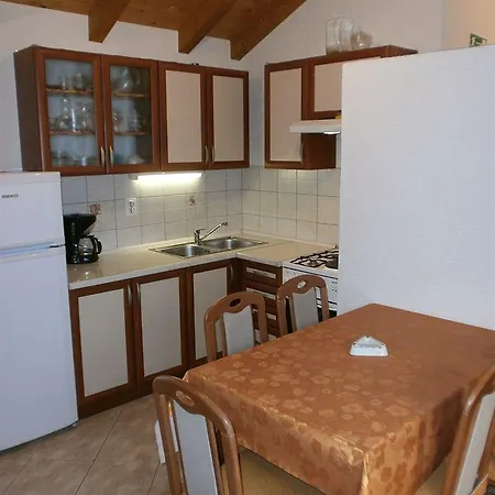 Kuzma Hotel 4*