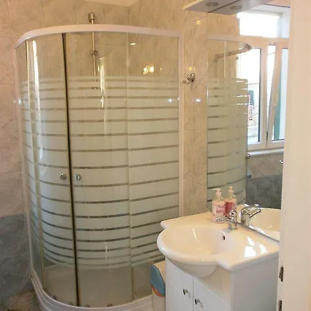 Kuzma Hotel 4*