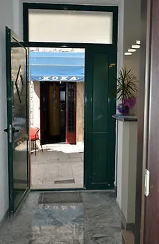 Kuzma Hotel