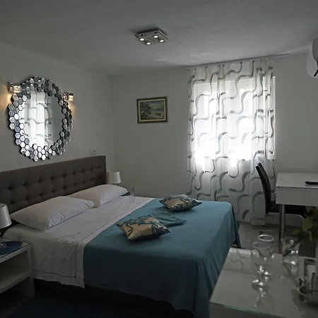 Hotel Kuzma