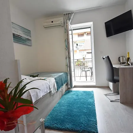 Kuzma Hotel Split