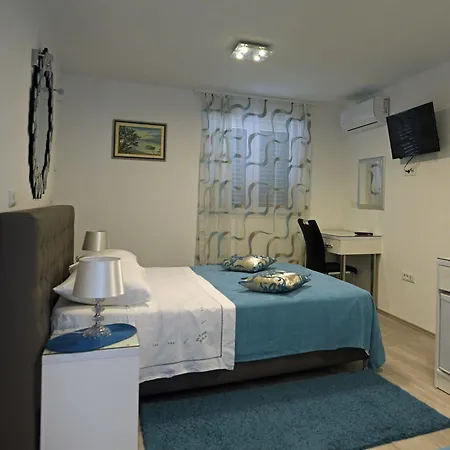 Hotel Kuzma 4*